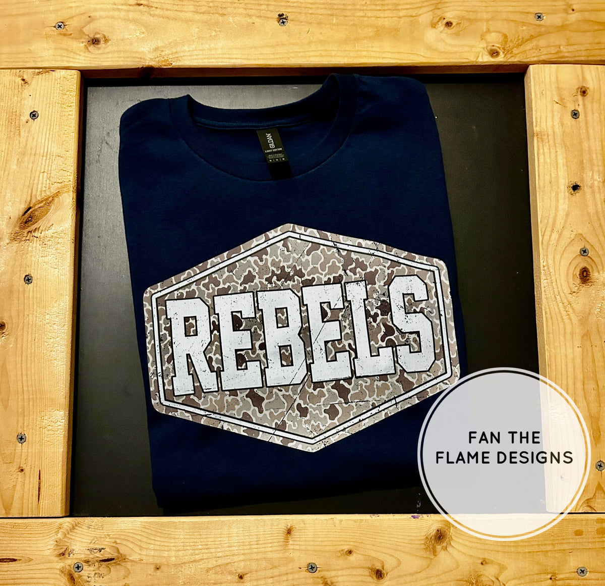 Rebels Camo Background Short/Long/Sweatshirt
