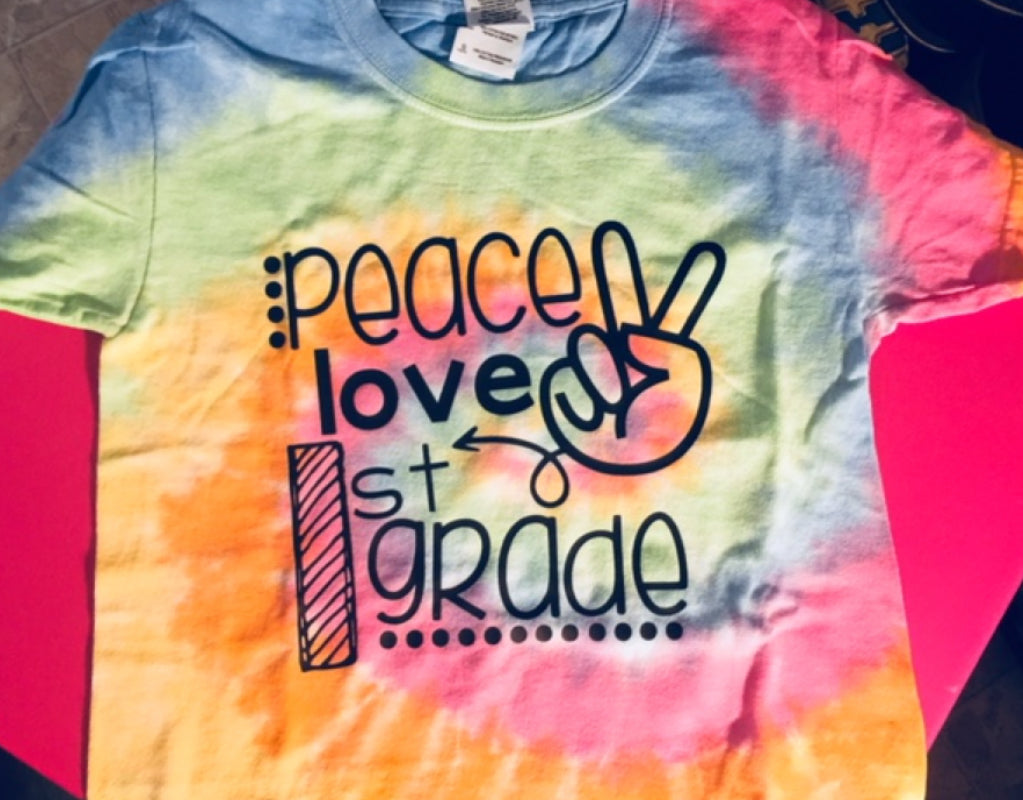 Mrs Sweatt’s class tee